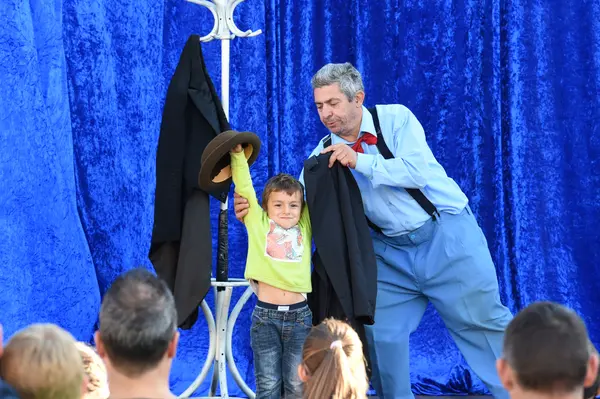 Comico - partecipazione volontaria