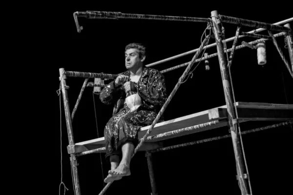 L'uomo e il mare di plastica - immagine 5
